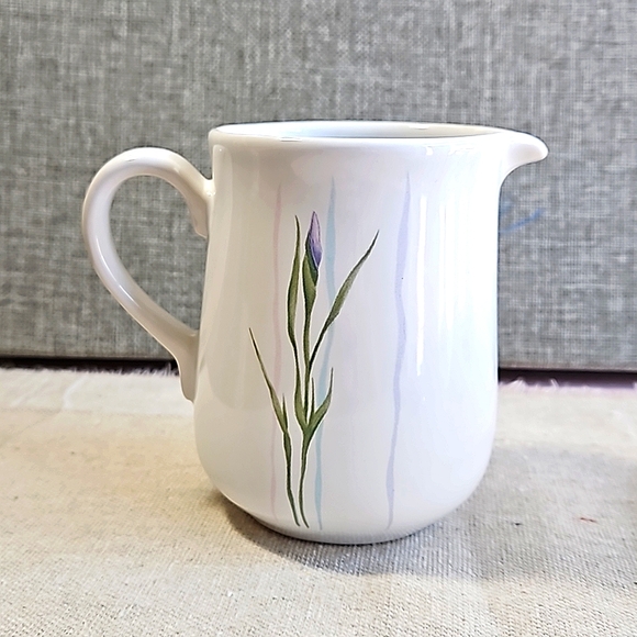 Corelle Coordinates Stoneware Coffee Creamer Pot Pitcher SHADOW IRIS - Picture 3 of 7